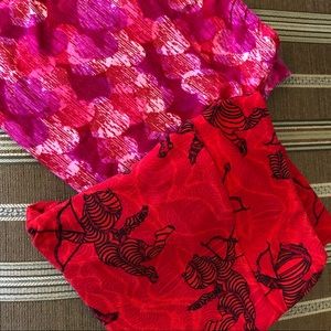 LulaRoe Tall & Curvy TC Leggings Hearts & Cupid